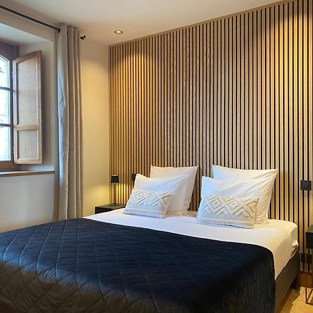 Domaine De Cazal - Chambres D'Hotes Avec Piscine Au Coeur De 26 Hectares De Nature Preservee Сен-Сіпріян Екстер'єр фото