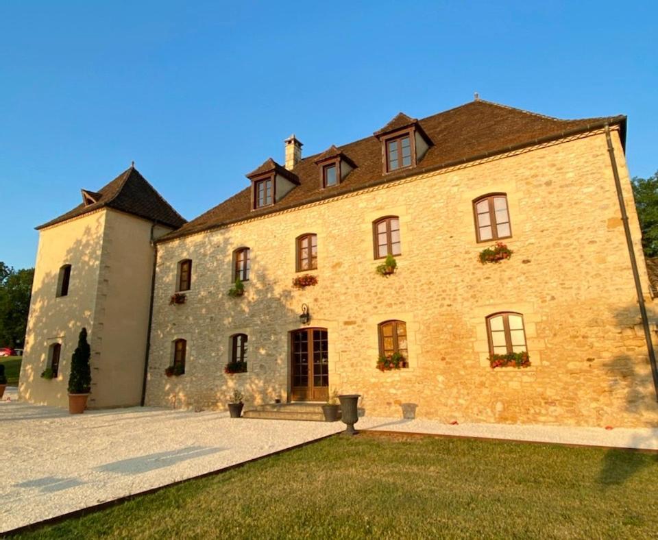 Domaine De Cazal - Chambres D'Hotes Avec Piscine Au Coeur De 26 Hectares De Nature Preservee Сен-Сіпріян Екстер'єр фото