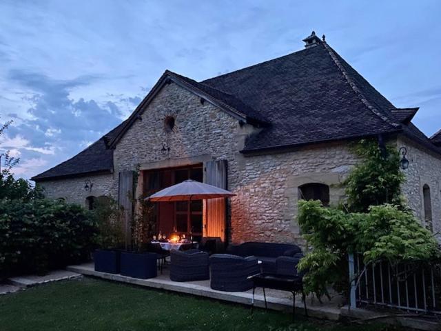 Domaine De Cazal - Chambres D'Hotes Avec Piscine Au Coeur De 26 Hectares De Nature Preservee Сен-Сіпріян Екстер'єр фото