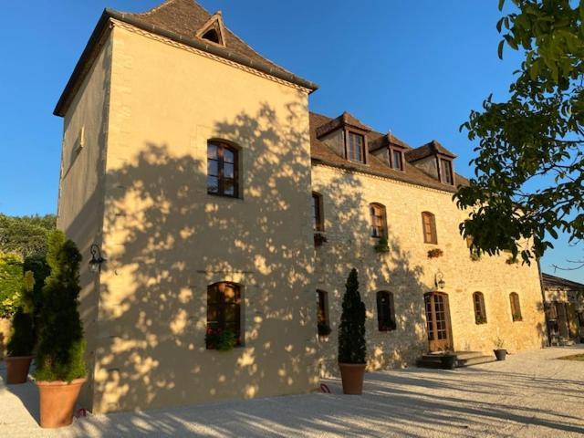 Domaine De Cazal - Chambres D'Hotes Avec Piscine Au Coeur De 26 Hectares De Nature Preservee Сен-Сіпріян Екстер'єр фото
