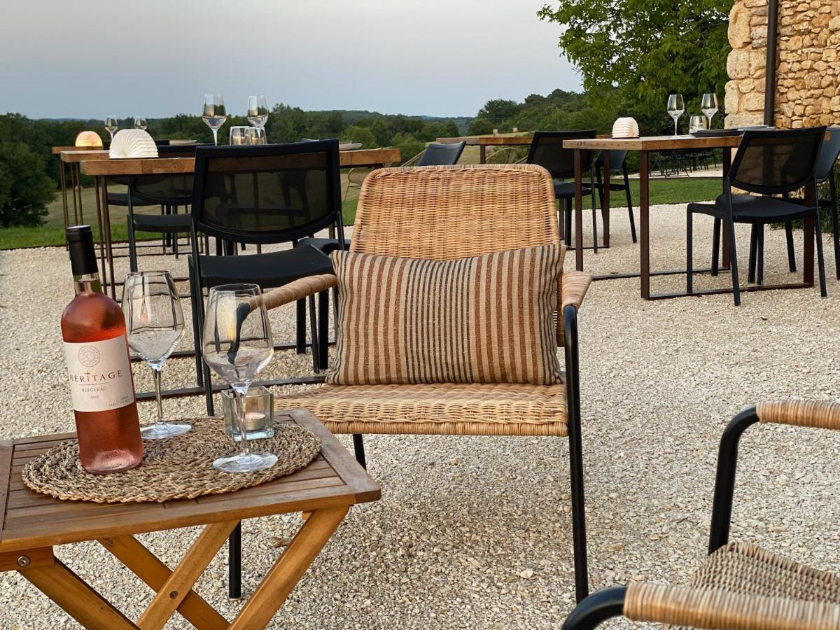Domaine De Cazal - Chambres D'Hotes Avec Piscine Au Coeur De 26 Hectares De Nature Preservee Сен-Сіпріян Екстер'єр фото