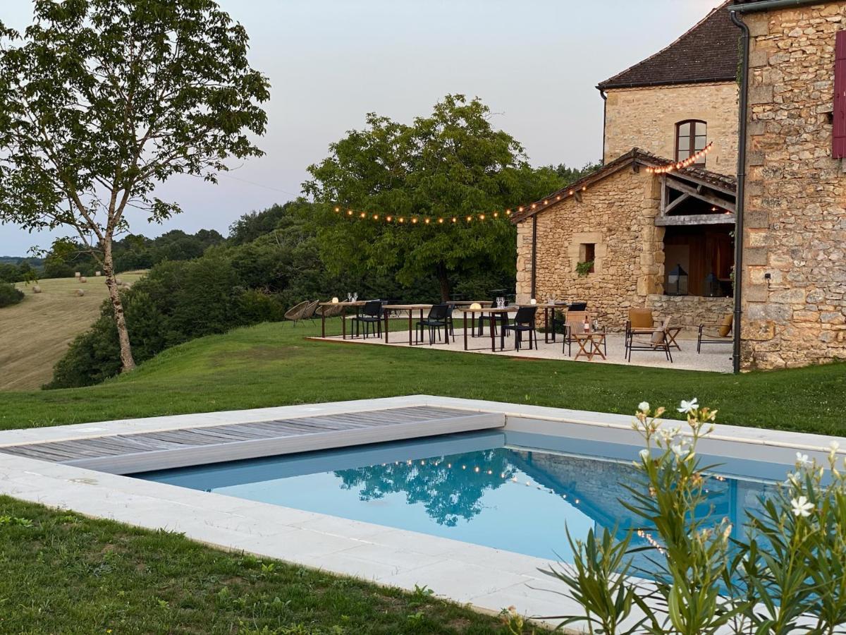 Domaine De Cazal - Chambres D'Hotes Avec Piscine Au Coeur De 26 Hectares De Nature Preservee Сен-Сіпріян Екстер'єр фото