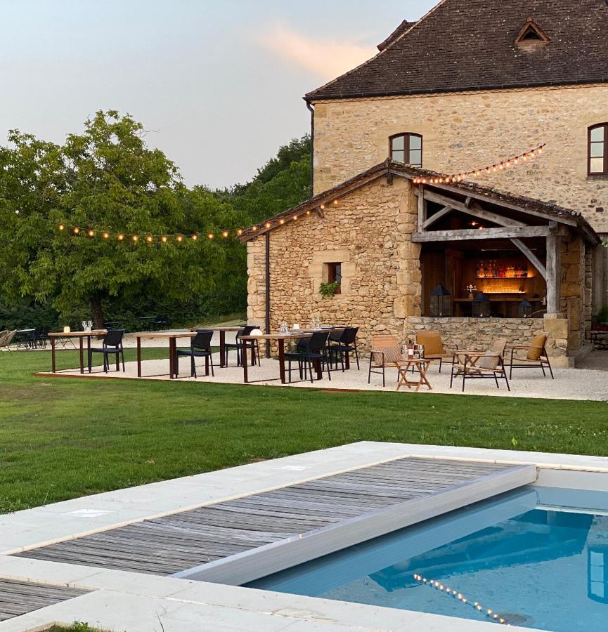 Domaine De Cazal - Chambres D'Hotes Avec Piscine Au Coeur De 26 Hectares De Nature Preservee Сен-Сіпріян Екстер'єр фото